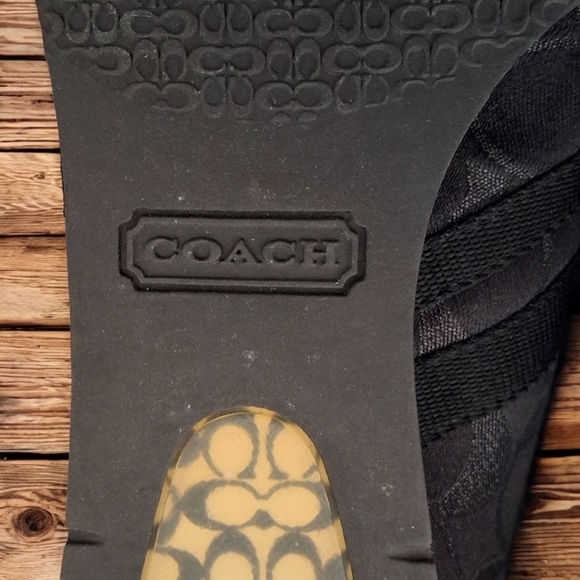 Coach Katelyn Black Silver Signature Jacquard Leather Low Top Sneakers - 9.5 EUC - Picture 11 of 12